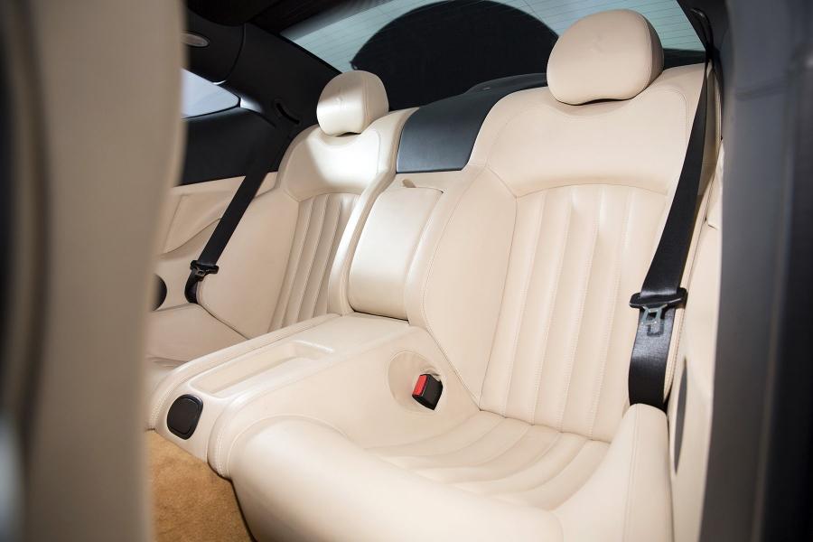 Интерьер Ferrari 612 Scaglietti 2004 года  (UK) (фото 21 из 29)